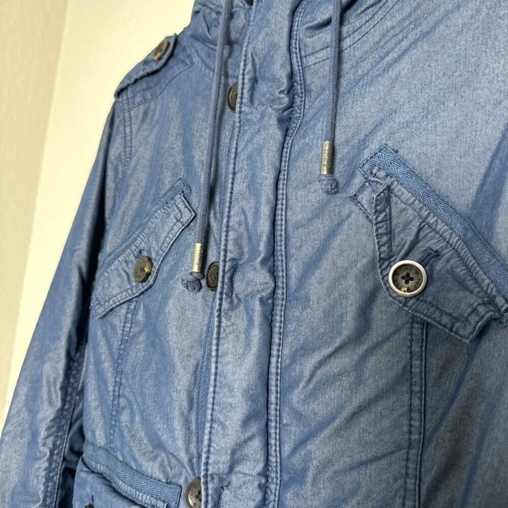 TNA Thick Padded Jacket - Picture 3 of 8